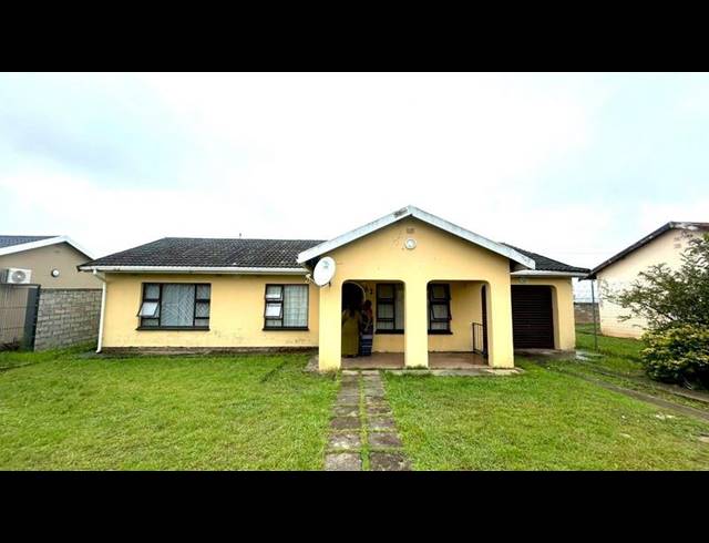 3 BEDROOM HOUSE FOR SALE IN HILLCREST